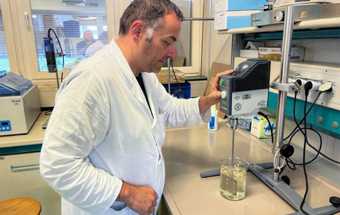©Lorenzo Bellorini - Quality is the main aspect to be ensured in every stage of pharmaceutical preparations. In the picture: formulation technician engaged in the preparation of gels for topical use 