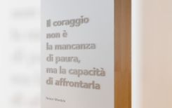 Il coraggio non è la mancanza di paura, ma la capacità di affrontarla