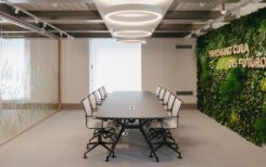Sala Riunioni – Ci prendiamo cura del futuro