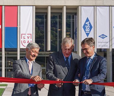 Innovazione e sostenibilità: IBSA inaugura cosmos, lo stabilimento produttivo più grande del Gruppo