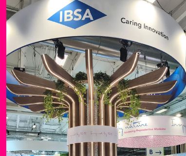 IBSA all'ESHRE 2025 attraverso scienza e dialogo